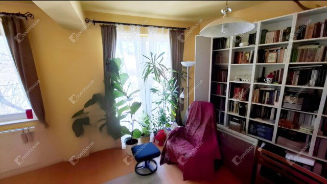 Eladó téglalakás, Debrecenben 59.5 M Ft, 1+2 szobás