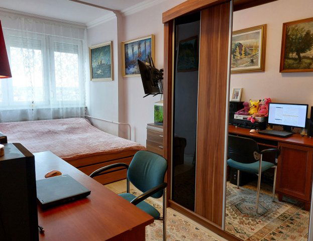 Eladó panellakás, Szolnokon 29.8 M Ft, 2 szobás