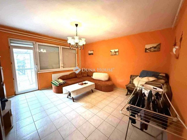 Eladó családi ház, Győrött 85 M Ft, 5 szobás