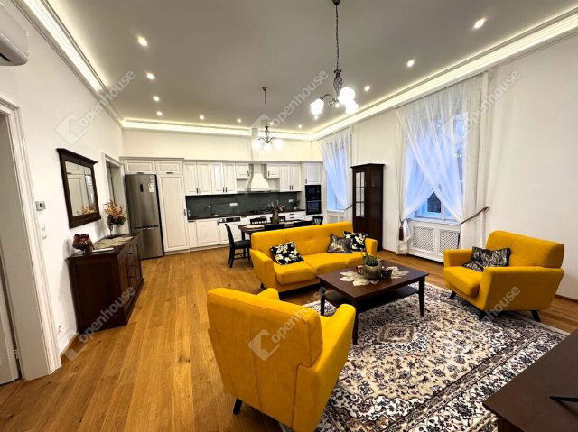 Kiadó téglalakás, albérlet, Székesfehérvárott 390 E Ft / hó