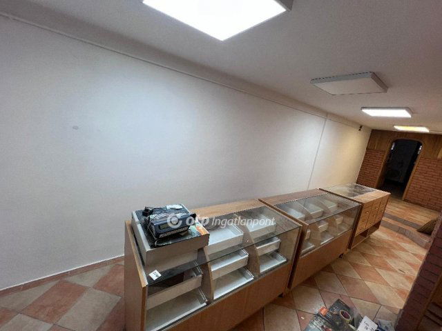 Eladó üzlethelyiség, Egerben 22.99 M Ft / költözzbe.hu