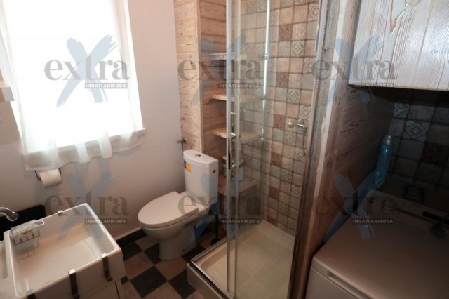 Kiadó téglalakás, albérlet, Szegeden 140 E Ft / hó, 1 szobás