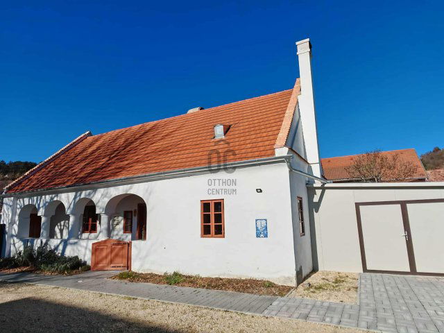 Eladó családi ház, Magyarpolányban 90 M Ft, 2 szobás