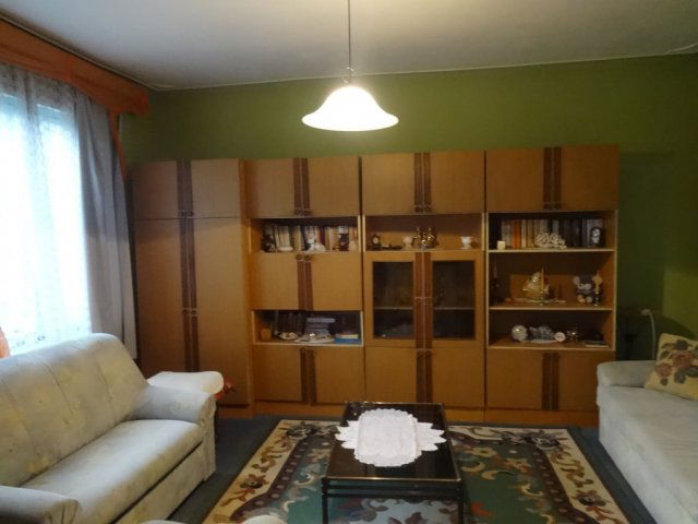 Eladó családi ház, Tiszakécskén 22.5 M Ft, 5 szobás