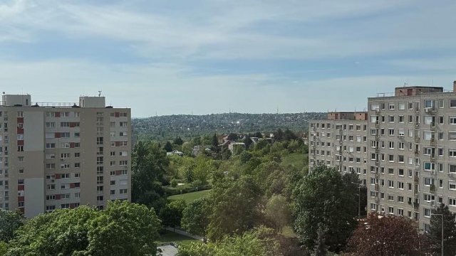 Eladó panellakás, XI. kerületben, Törökugrató utcában