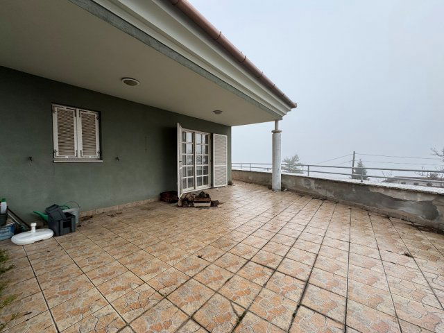 Eladó családi ház, Pécsett, Mária dűlőn 95 M Ft, 3+1 szobás