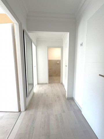 Eladó panellakás, Budapesten, III. kerületben 71.9 M Ft, 2 szobás