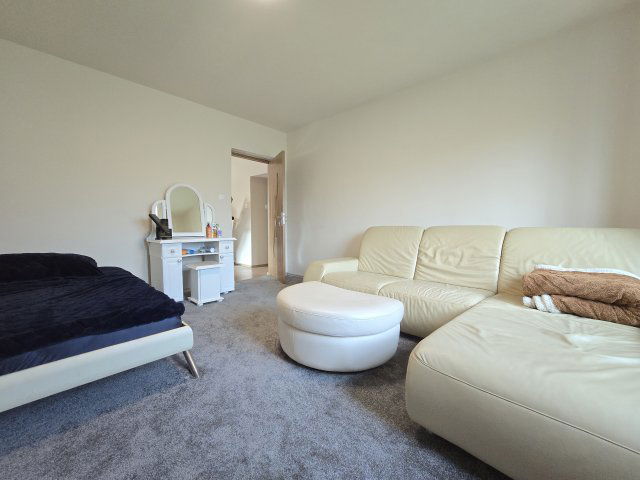 Eladó családi ház, Gércén 39.99 M Ft, 3+1 szobás