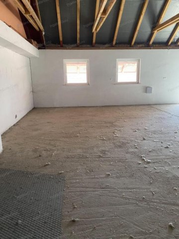 Eladó ipari ingatlan, Kecskeméten 99 M Ft / költözzbe.hu