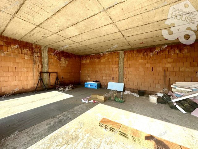 Eladó családi ház, Kecskeméten 195 M Ft, 5 szobás