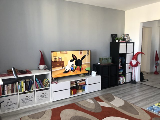 Eladó panellakás, Ajkán 54 M Ft, 3+1 szobás
