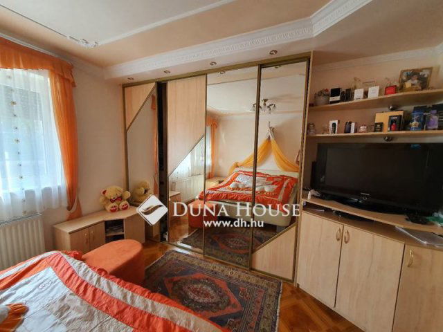 Eladó családi ház, Szombathelyen 125 M Ft, 4 szobás