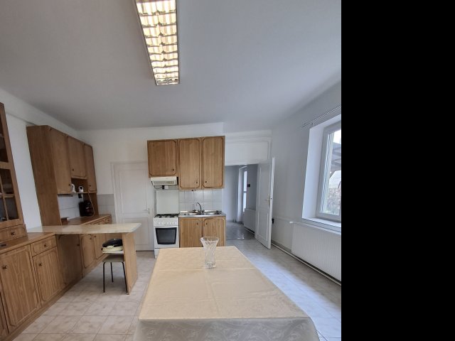 Eladó családi ház, Debrecenben 95 M Ft, 2+3 szobás