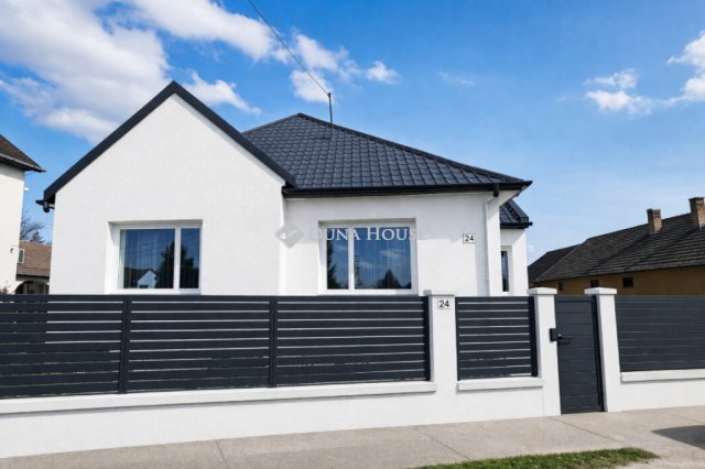 Eladó családi ház, Tápiószecsőn 57.9 M Ft, 3 szobás