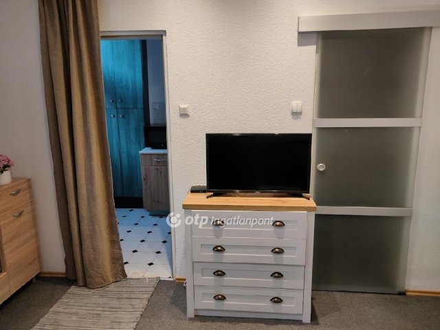 Eladó téglalakás, Budapesten, XIII. kerületben 41.5 M Ft