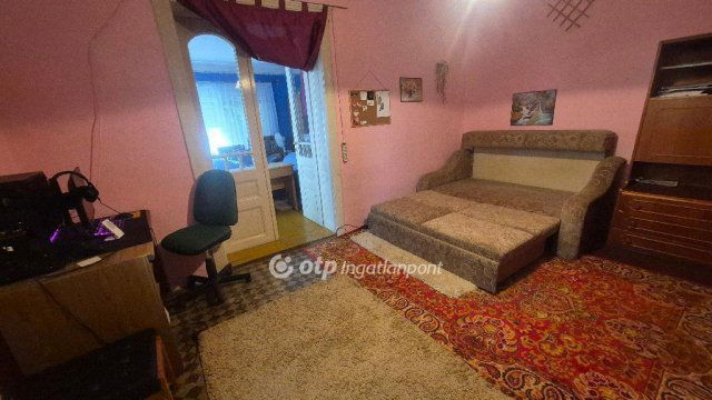 Eladó családi ház, Szellőn 23.7 M Ft, 3 szobás