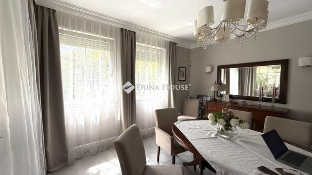 Eladó ikerház, Budapesten, XIX. kerületben 289 M Ft, 7 szobás