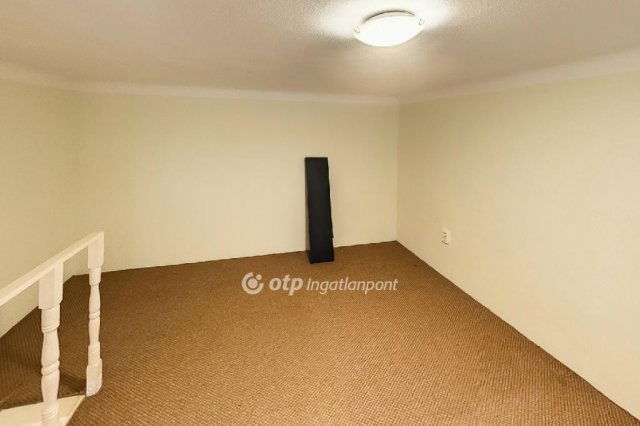 Eladó téglalakás, Budapesten, VIII. kerületben 65.5 M Ft