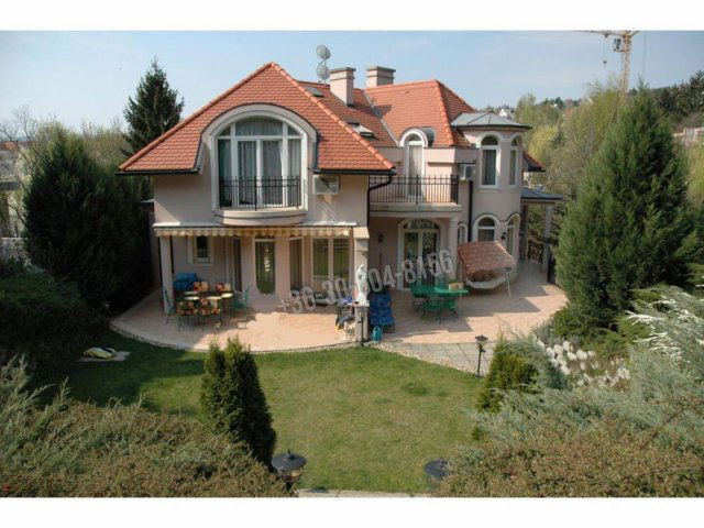 Kiadó ikerház, albérlet, Budapesten, III. kerületben, 6 szobás
