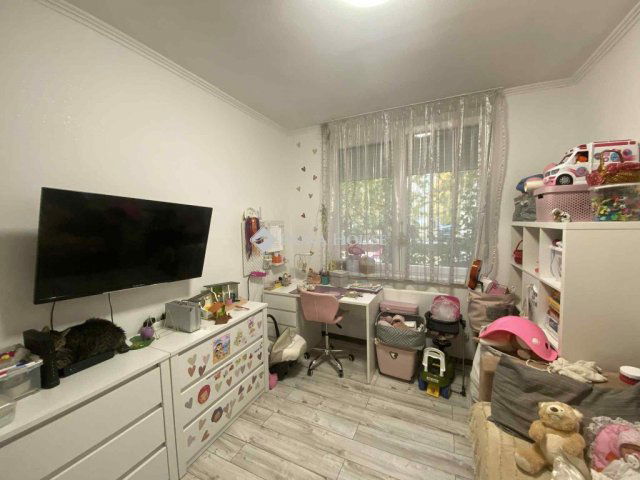 Eladó panellakás, Dorogon, Gorkij utcában 46.5 M Ft, 2 szobás