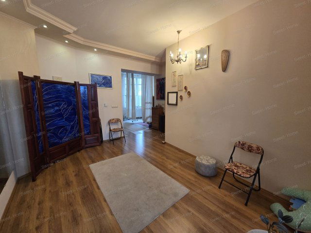 Eladó téglalakás, Kecskeméten 89.5 M Ft, 3 szobás