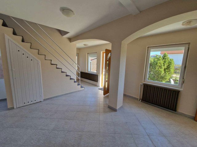 Eladó családi ház, Gárdonyban 74.9 M Ft, 4 szobás