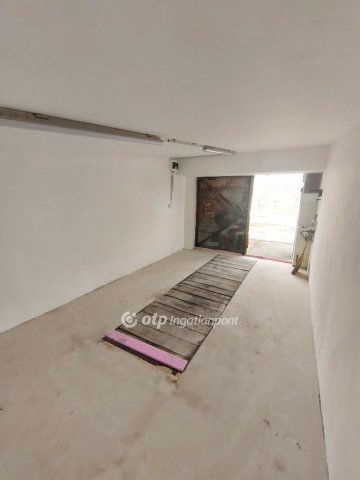 Eladó garázs, Nagykanizsán 5.4 M Ft / költözzbe.hu