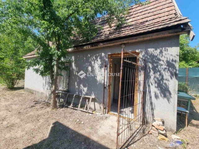 Eladó családi ház, Tóalmáson 6.5 M Ft, 3 szobás