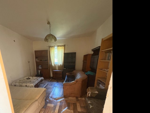 Eladó családi ház, Nagylókon 9.9 M Ft, 2 szobás