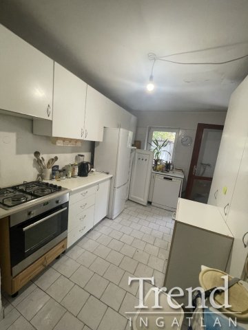 Eladó családi ház, Dunaújvárosban 65 M Ft, 6 szobás