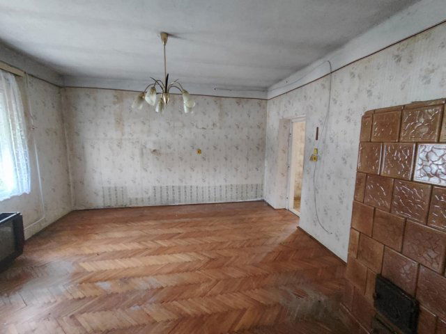 Eladó családi ház, Tiszaszigeten 34.9 M Ft, 2 szobás