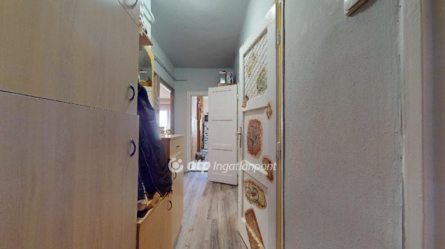 Eladó téglalakás, Miskolcon 26.5 M Ft, 2 szobás