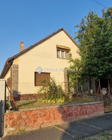 Eladó családi ház, Balatonbogláron 49 M Ft, 3 szobás