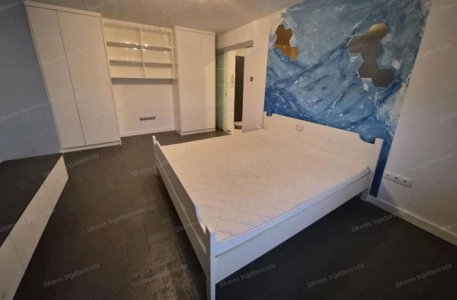 Eladó panellakás, Tatabányán 48.99 M Ft, 2+1 szobás