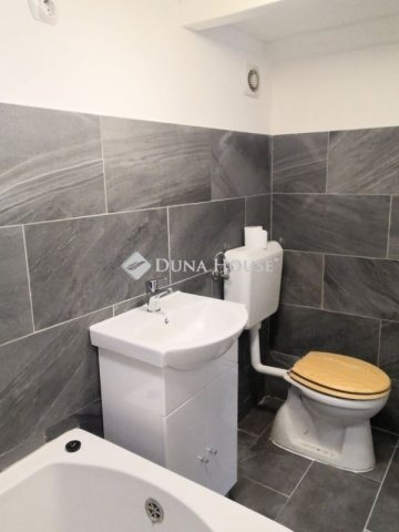 Eladó téglalakás, Budapesten, X. kerületben 23.9 M Ft, 1 szobás