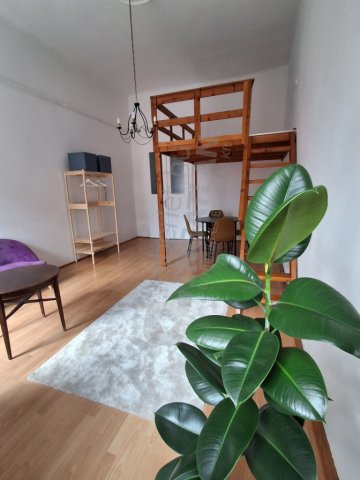 Kiadó téglalakás, albérlet, VIII. kerületben, Őr utcában