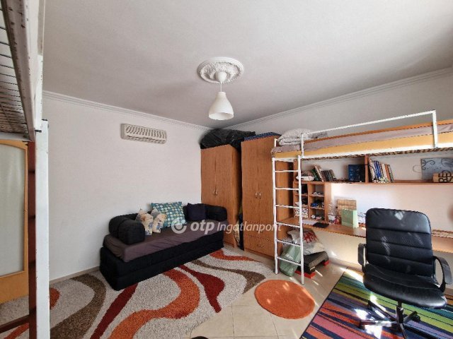 Eladó téglalakás, Budapesten, II. kerületben 235 M Ft, 3 szobás