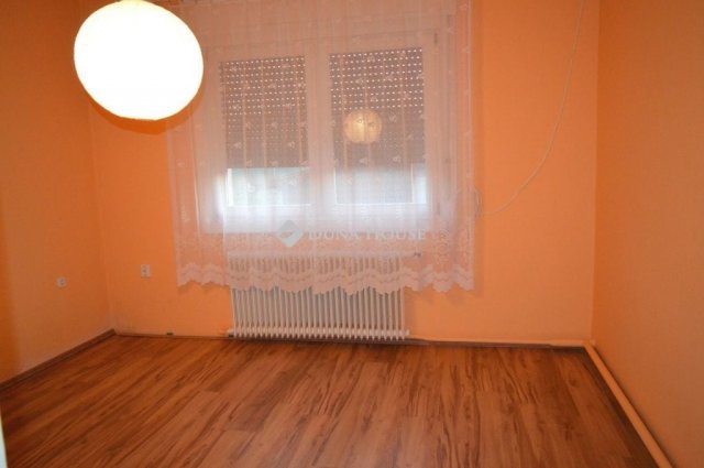 Eladó családi ház, Debrecenben 89.9 M Ft, 3 szobás