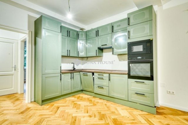 Eladó téglalakás, Budapesten, II. kerületben 139 M Ft, 3 szobás