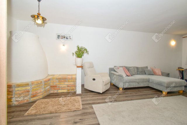 Eladó családi ház, Szegeden 119 M Ft, 4 szobás