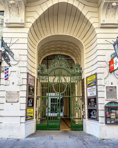 Eladó téglalakás, Budapesten, V. kerületben, Sütő utcában
