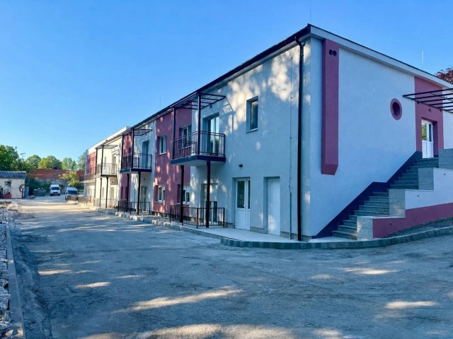 Eladó téglalakás, Székesfehérvárott, Repülőtér úton