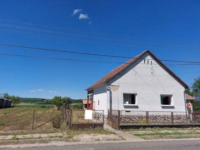 Eladó családi ház, Csibrákon 8.5 M Ft, 3 szobás