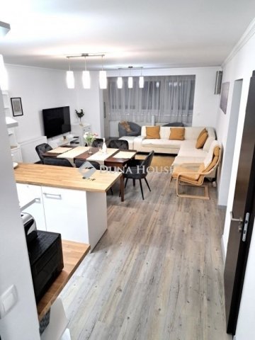 Eladó téglalakás, Debrecenben 110 M Ft, 3 szobás