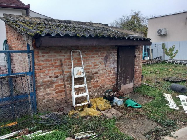 Eladó telek, Debrecenben 79 M Ft / költözzbe.hu