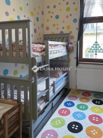 Eladó téglalakás, Budapesten, VIII. kerületben 109 M Ft