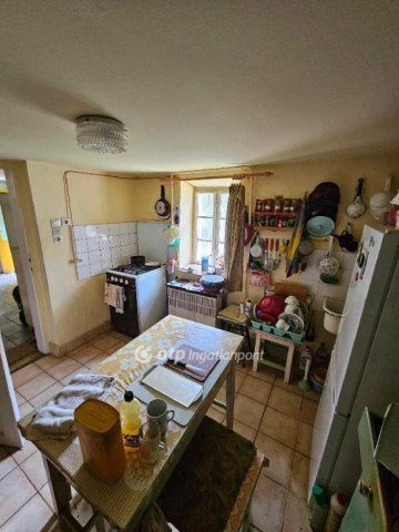 Eladó családi ház, Törökszentmiklóson 18.99 M Ft, 3 szobás