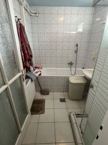 Eladó családi ház, Sárbogárdon 30 M Ft, 4 szobás
