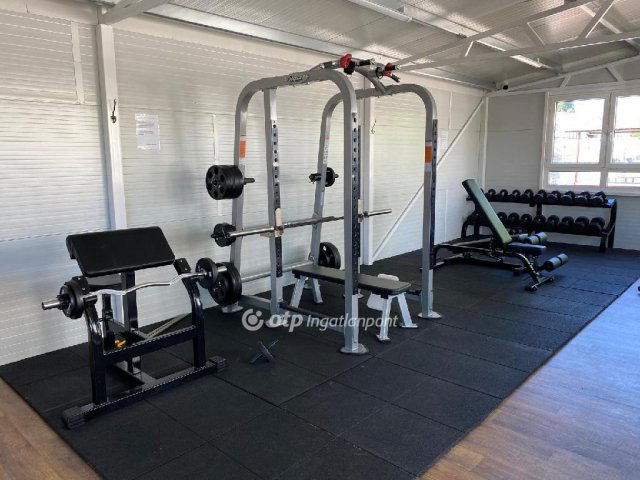 Eladó hotel, Budapesten, XIX. kerületben 1200 M Ft