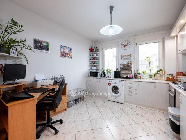 Eladó panellakás, Budapesten, XIX. kerületben 62.5 M Ft, 2 szobás